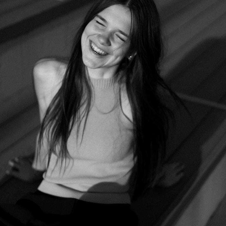 Jordan Malik, Client Relations Director, discussing corporate gifting strategy with business clients